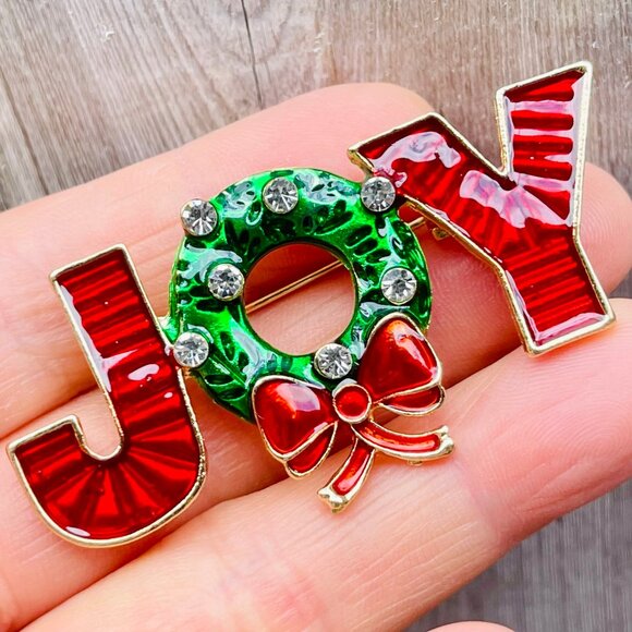 🔥2/$20 JOY Brooch Christmas Rhinestone Brooch Pin - Picture 1 of 1